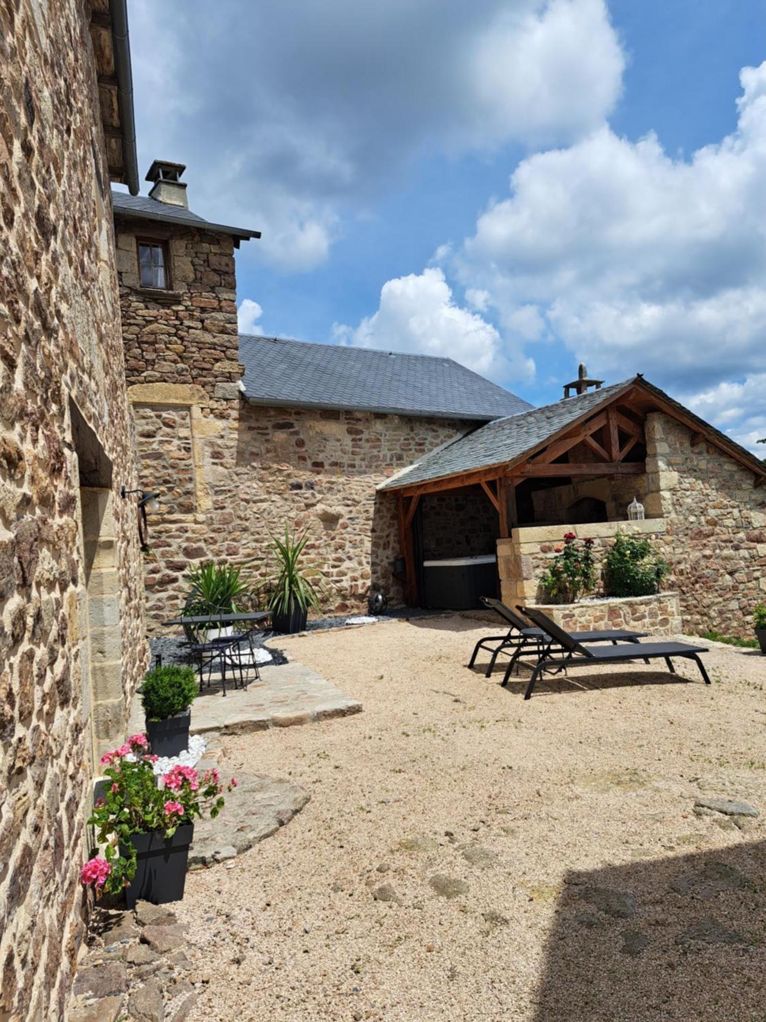 La Tour D'Olympe Villa Recoules-Previnquieres Exterior foto